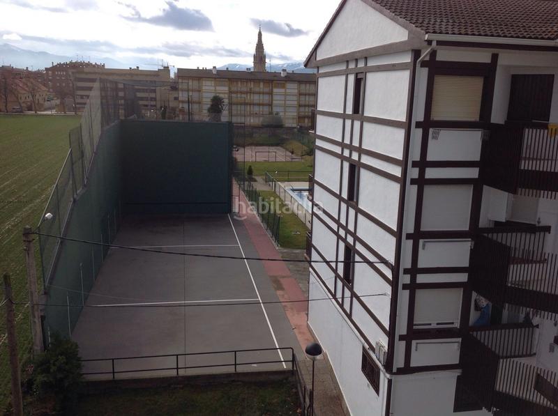 Foto f7f10b29-db58-4e9f-8f19-a56cfd039112. Appartamento con parcheggio piscina in Santo Domingo de la Calzada