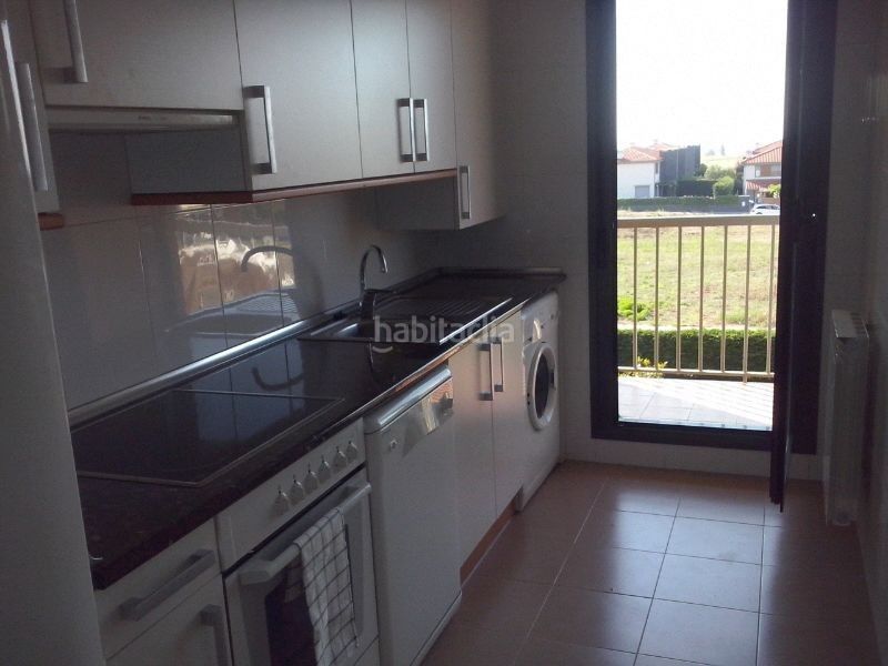Foto 986c455f-1993-40f9-a788-717ae6acdd60. Appartement dans avenida la rioja 3 dans Cirueña