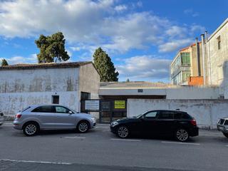 Local Comercial a Calle calvario 3