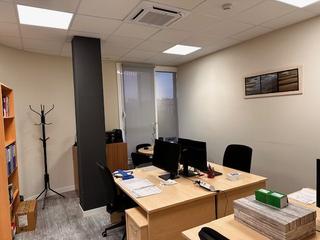 Ufficio  Antonio maria labaien kalea. Oficinas ecosostenibles en donostia, en venta