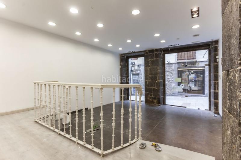 Foto 8227c83a-fb01-4b1b-8548-eccbbf4576d5. Affitto locale commerciale in Hernani