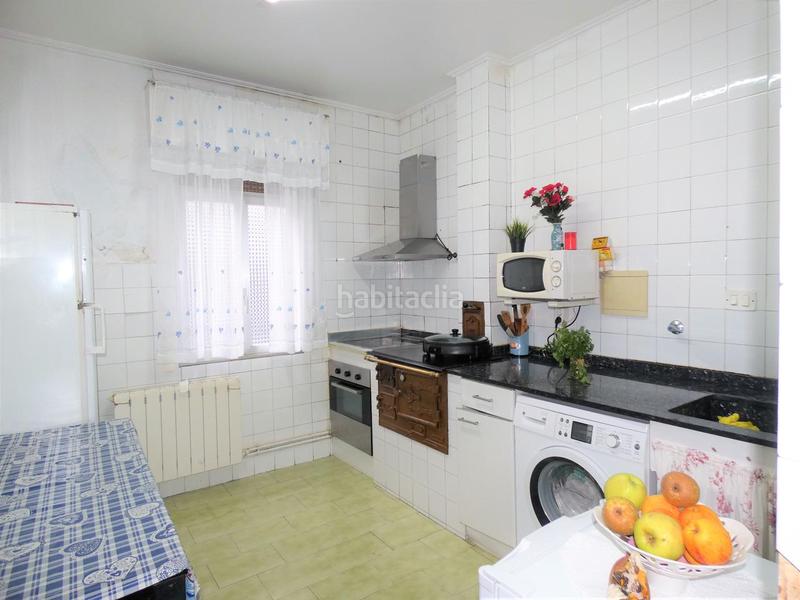 Foto c90bb979-dbfe-4481-8ec9-0c78a77da2c9. Maison avec chauffage dans Lasesarre Barakaldo