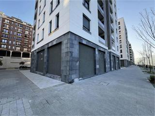 Location Local commercial à San Ignacio-Elorrieta. Local en zorrozaure bilbao
