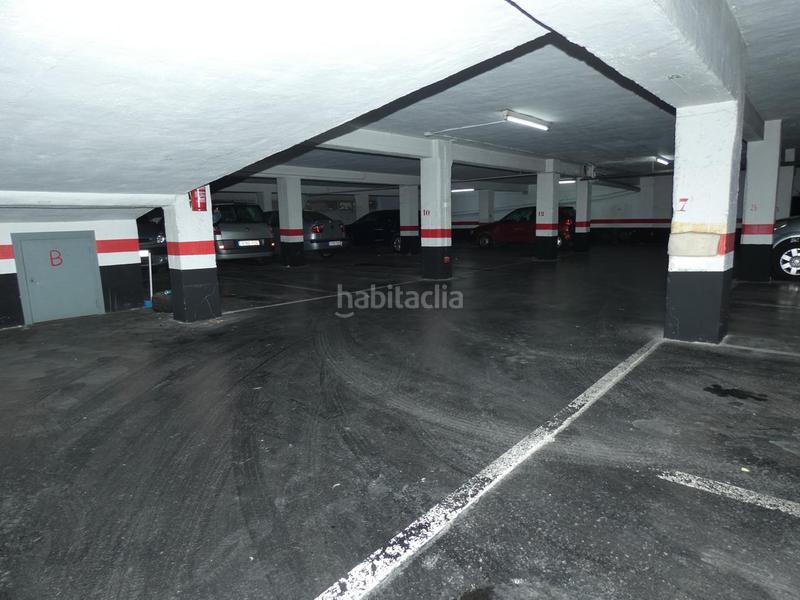 Foto 2cf96574-23c5-4a1e-bbed-bbee3514906a. Parking voiture dans Lasesarre Barakaldo