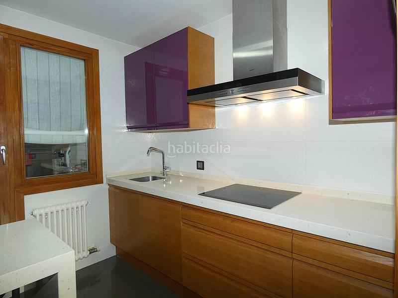 Foto 8eaf1c57-9441-4464-a8f7-bad18c0b1451. Appartamento con riscaldamento parcheggio in Lasesarre Barakaldo