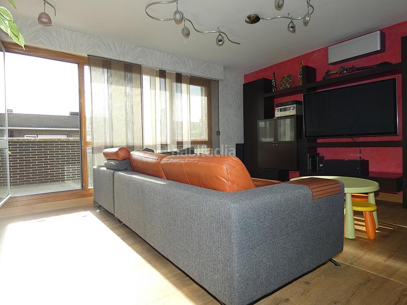 Foto cfccfc0a-3f6c-464d-9677-3cad73d2ee2c. Appartamento con riscaldamento parcheggio in Lasesarre Barakaldo