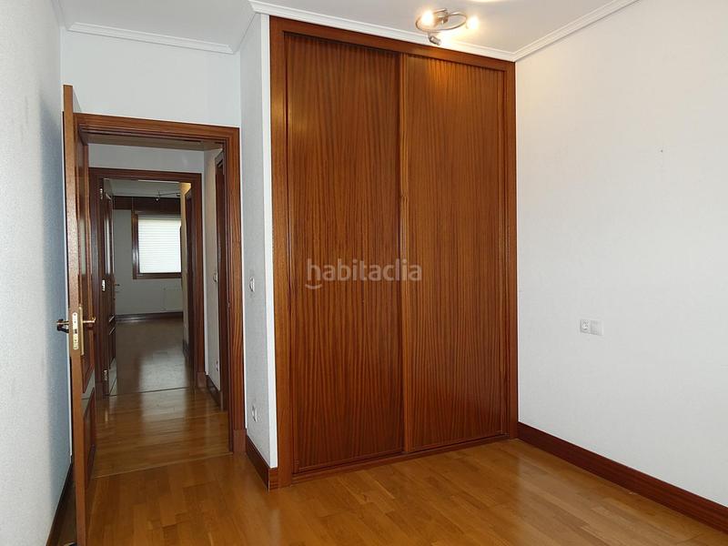 Foto 3e771b62-9f44-4fda-9177-67af028c1903. Etagenwohnung mit heizung parking in Lasesarre Barakaldo