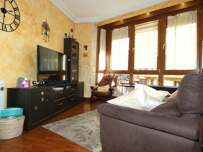 Foto 0d721d81-87f4-46af-975e-54a02b2b6f2e. Appartamento con riscaldamento in Centro Barakaldo