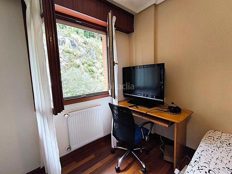 Foto a8898003-f8cd-4297-91a3-ac0716c12664. Casa adossada amb calefacció aparcament a Brazomar Castro - Urdiales