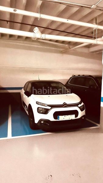 Foto 598b9e5b-fb43-405e-a56a-9f009fac9091. Aparcament cotxe a Bagatza - S. Vicente Barakaldo