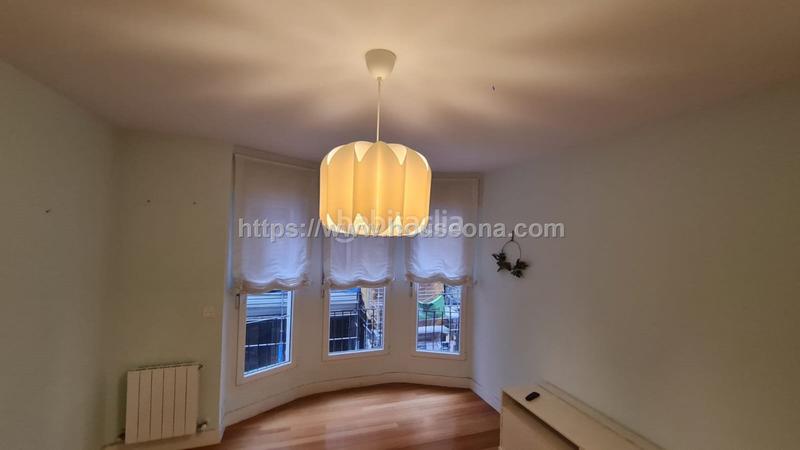 Foto 5a8c3731-ca3e-4785-a9ec-9307d16a2c34. Location appartement avec chauffage dans Abandoibarra - Guggenheim Bilbao