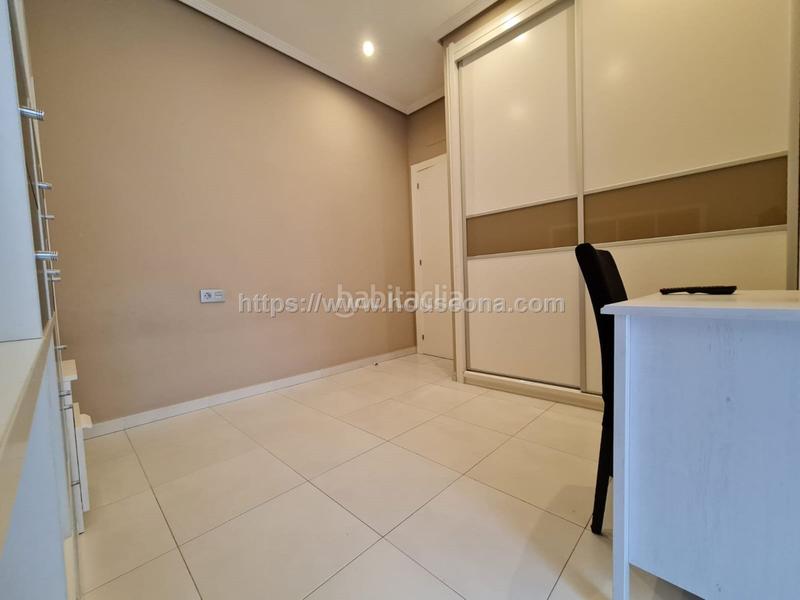 Foto ca1de601-6605-46d9-b43e-d470a0ffb387. Alquiler piso en Sabino Arana-Jesuitas Bilbao