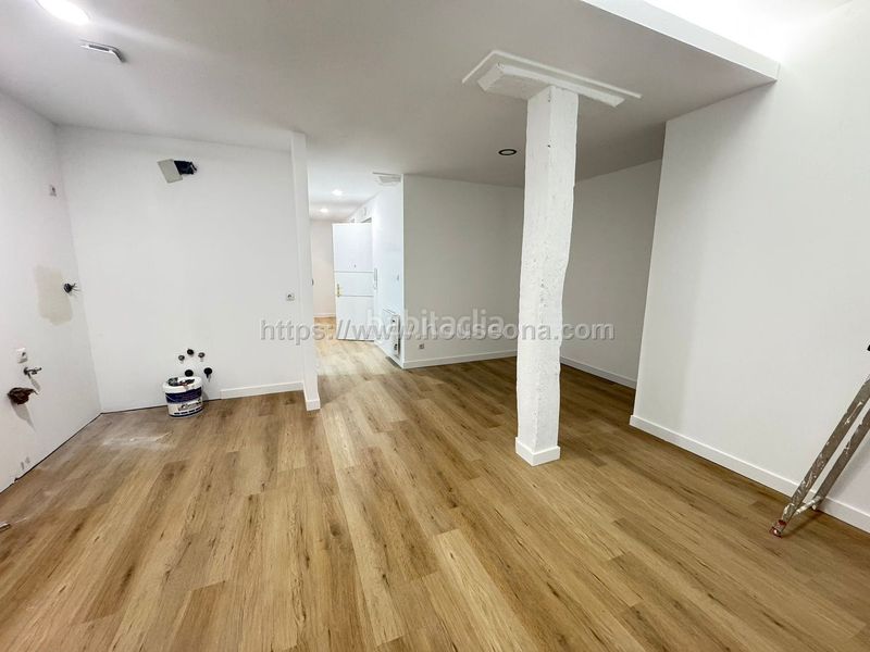 Foto 4da40a5c-45c7-4c33-86ba-884fac3916fd. Pis amb calefacció a Casco Viejo Bilbao