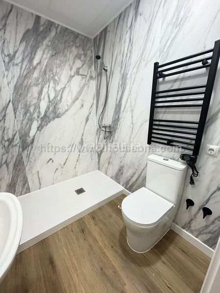 Foto c1ea9221-4b31-4a88-ab43-cf6a8dc1874d. Pis amb calefacció a Casco Viejo Bilbao