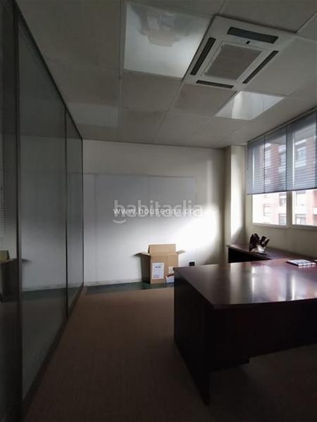 Foto 7fd6c9d5-eeba-4590-836a-ab7a257c8727. Alquiler local comercial local de 95m2 aprox. en rekalde. en Bilbao