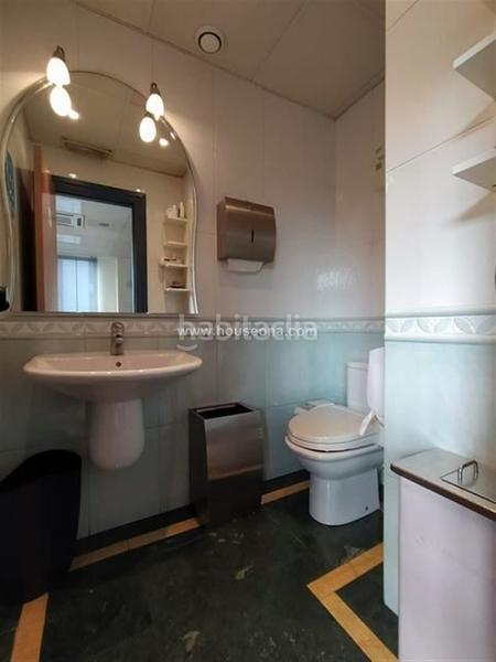 Foto a7b394b0-df48-46eb-9433-e1bd34448e87. Alquiler local comercial local de 95m2 aprox. en rekalde. en Bilbao