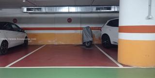 Parking coche en Albia. Estupenda parcela de garaje en isozaki