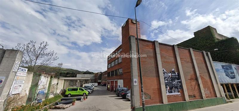 Foto b8e60073-f41c-4cf6-9a3f-69f723315e0f. Capannone industriale in San Pedro de Deusto - La Ribera Bilbao