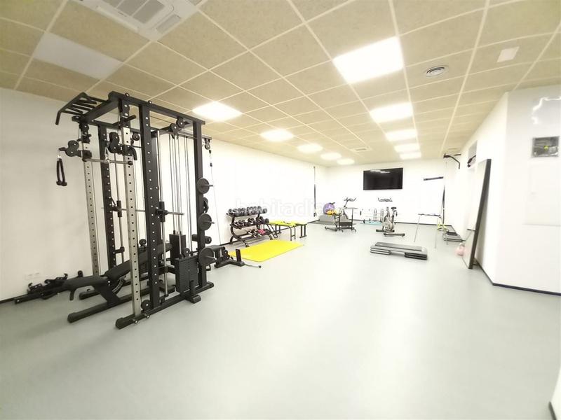 Foto 7cc4b7b1-5933-415f-ad89-8ea0e6192d83. Location local commercial dans Abandoibarra - Guggenheim Bilbao