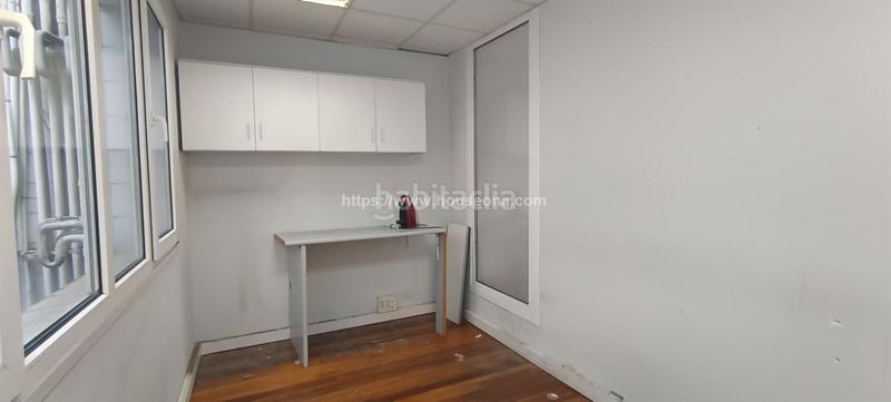 Foto 689e96f9-ce5b-4808-9944-ddd72a0ee808. Miete büro in Albia Bilbao