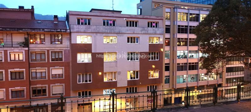 Foto d382bbf4-b051-4fcc-88ca-f9ed8240806c. Alquiler oficina en Albia Bilbao