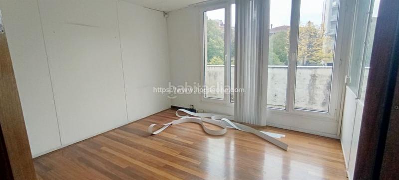 Foto 25d10ed1-c6c8-4a00-a7d9-a6a94abcdc15. Location bureau avec chauffage dans Albia Bilbao