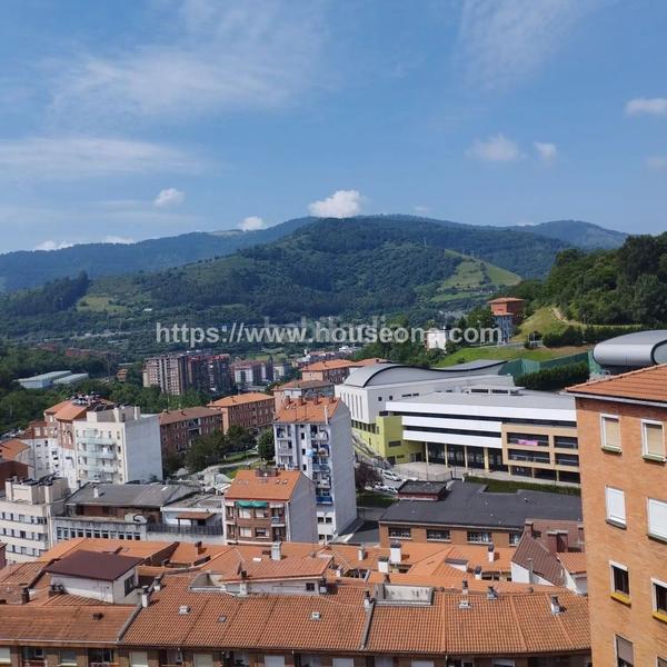 Foto d21c361c-e0d8-4093-a389-2385416e0faa. Piso en Santutxu-Basarrate Bilbao