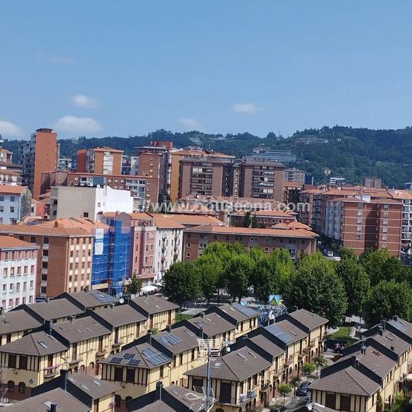 Foto d8754d9b-21d3-4bcc-a220-044123b05a1d. Piso en Santutxu-Basarrate Bilbao