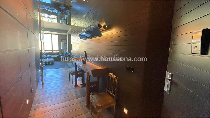 Foto a782036f-7946-4db5-bfc0-e6c9caf9c19c. Pis a Abandoibarra - Guggenheim Bilbao