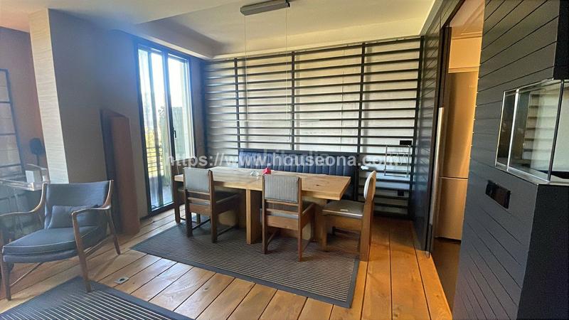 Foto f2c096fa-fc12-4ee3-92d0-d3e5741c6b3f. Pis a Abandoibarra - Guggenheim Bilbao