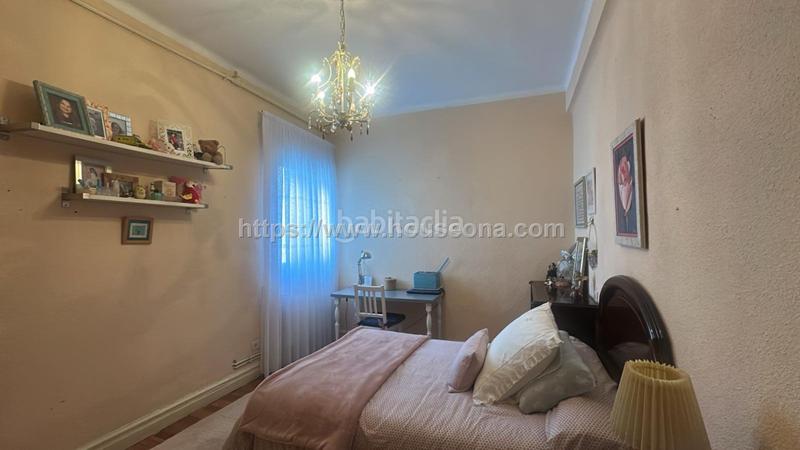 Foto 554e033c-b70c-47b6-97a7-48f830b82175. Appartement avec chauffage parking dans Zabalburu Bilbao