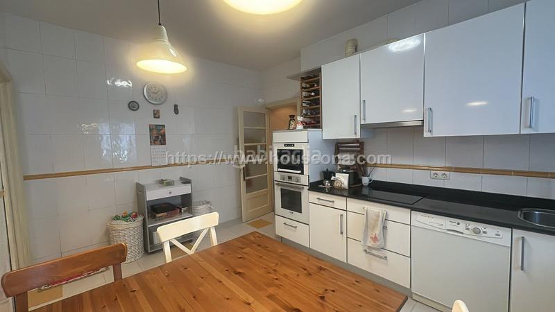 Foto a2c1ced8-d75f-4e0a-baac-486e85669af6. Appartement avec chauffage parking dans Zabalburu Bilbao