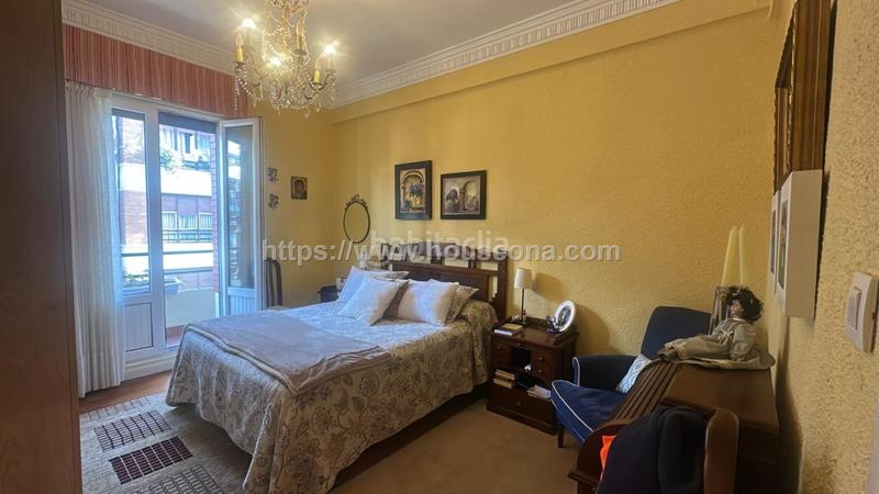 Foto d17b57dd-1f23-4ca4-afd6-5393652546ab. Flat with heating parking in Zabalburu Bilbao