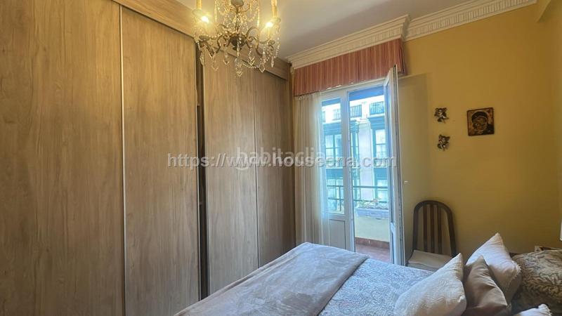 Foto 2b830762-4359-4a3a-8b59-cc99745db59b. Pis amb calefacció aparcament a Zabalburu Bilbao