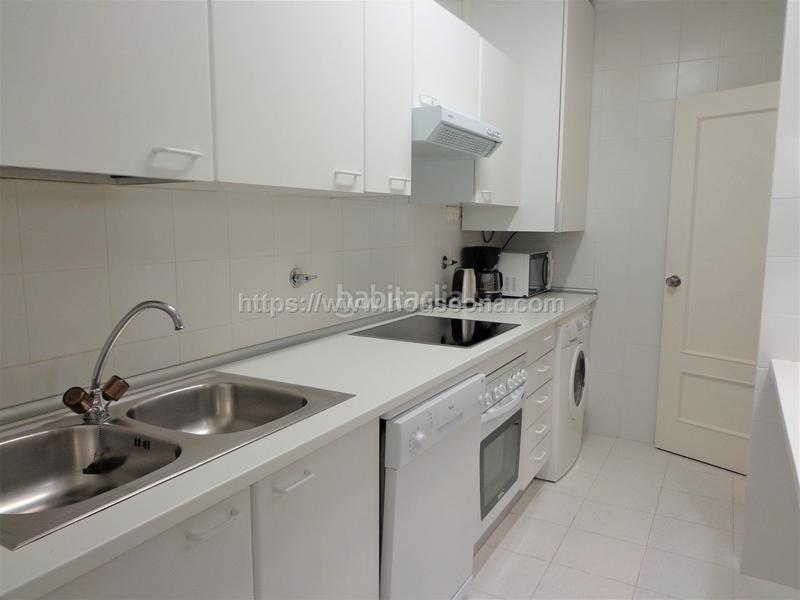 Foto 8933fb94-ff6b-49a8-8b7e-83686cc5a390. Miete etagenwohnung in Ensanche - Moyua - Diputación Bilbao