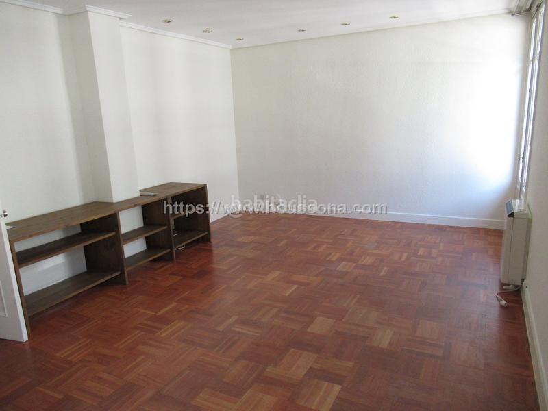 Foto ac4a3ab0-eb16-4f22-9d32-689f78fb1b9c. Miete etagenwohnung in Ensanche - Moyua - Diputación Bilbao