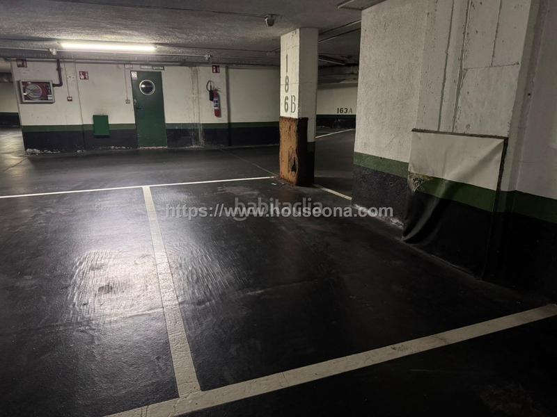 Foto 3746536b-6c97-4079-9c5d-54f3d09f99b4. Posto auto in Ensanche - Moyua - Diputación Bilbao