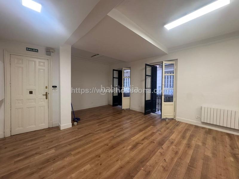 Foto 136405bf-4914-42e1-982a-62607352ded1. Location bureau dans Albia Bilbao