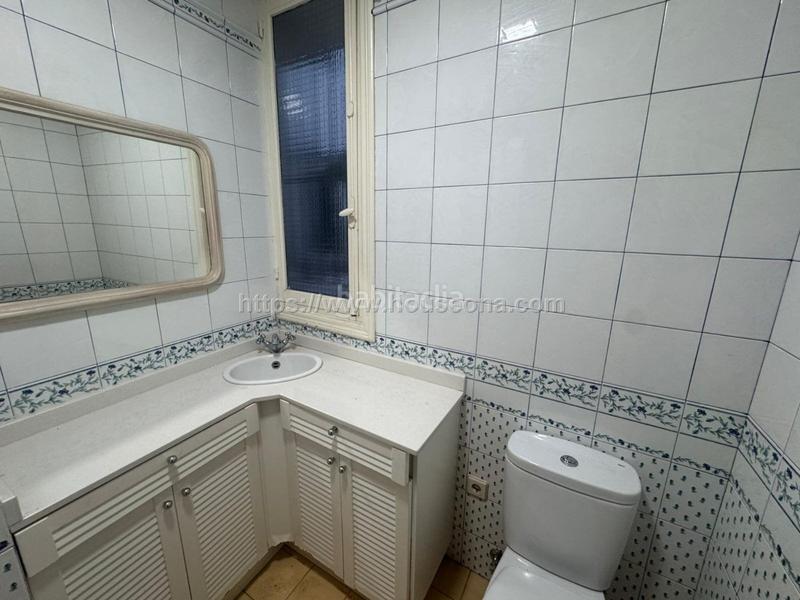 Foto e9f3dacc-d502-469c-a03b-cd8454392749. Location bureau dans Albia Bilbao