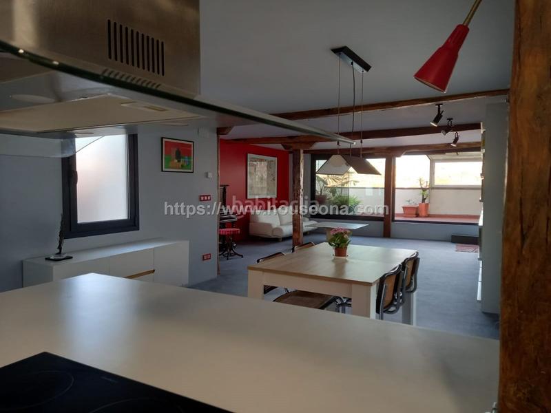 Foto e1b9f1f8-68a5-4393-9bb1-f65542f9b891. Rent penthouse with heating in Zabalburu Bilbao