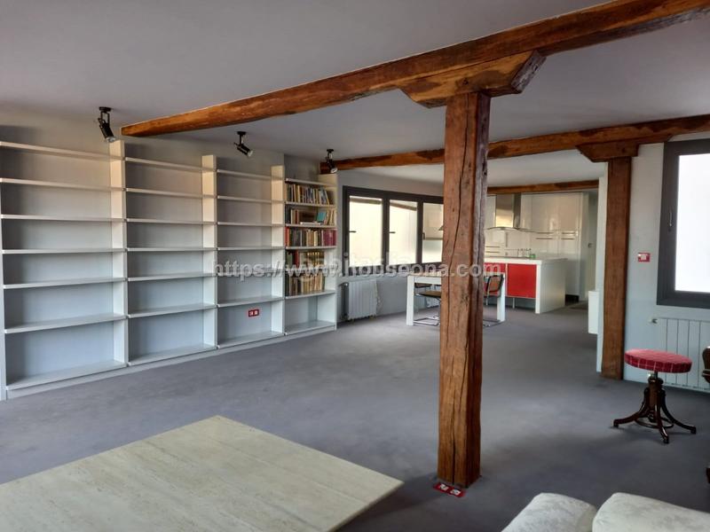 Foto f5f23b4b-6a33-4ff6-b4c1-eb6e773bd4bb. Rent penthouse with heating in Zabalburu Bilbao