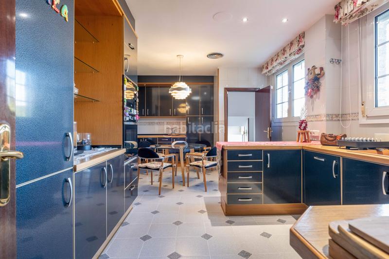 Foto 19cf9a9b-4efa-4384-be83-5d0bedae556e. Xalet amb calefacció aparcament piscina a Venta del Olivar Zaragoza