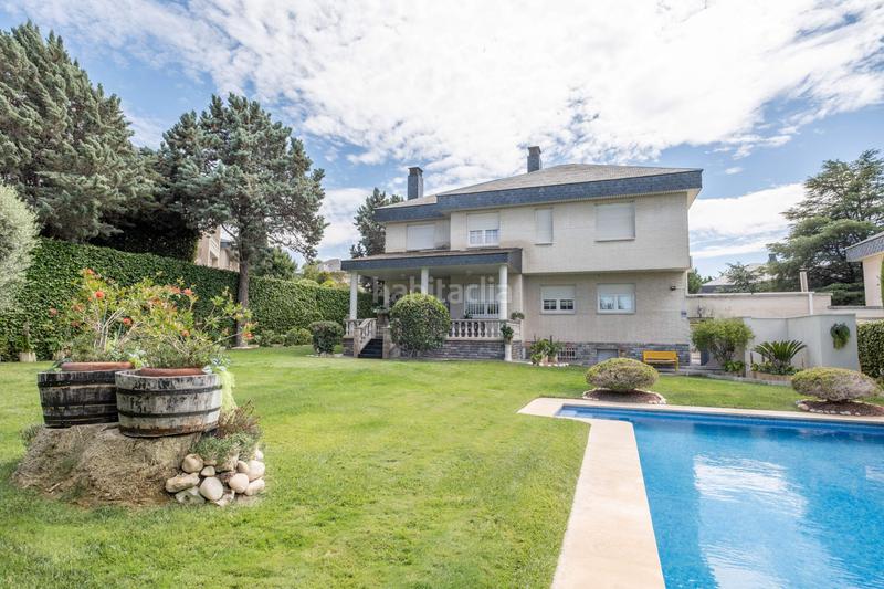 Foto 28e19852-7180-4aa9-868f-c693dc5b15c5. Xalet amb calefacció aparcament piscina a Venta del Olivar Zaragoza