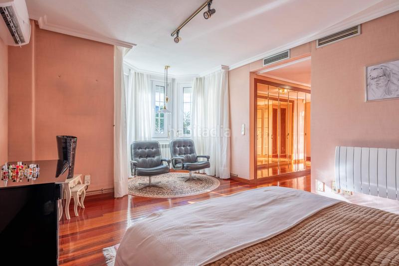 Foto 4cb97290-cb56-43df-97ed-a157a9707541. Xalet amb calefacció aparcament piscina a Venta del Olivar Zaragoza