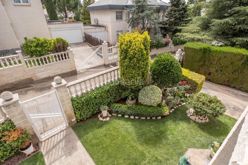 Foto 5caa39a7-4c15-41cf-8d7f-66978e3f52d9. Xalet amb calefacció aparcament piscina a Venta del Olivar Zaragoza