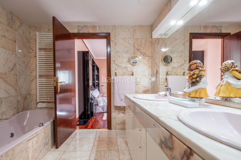 Foto 7e5fe713-f87c-4a82-bb68-0468a120e8d6. Xalet amb calefacció aparcament piscina a Venta del Olivar Zaragoza