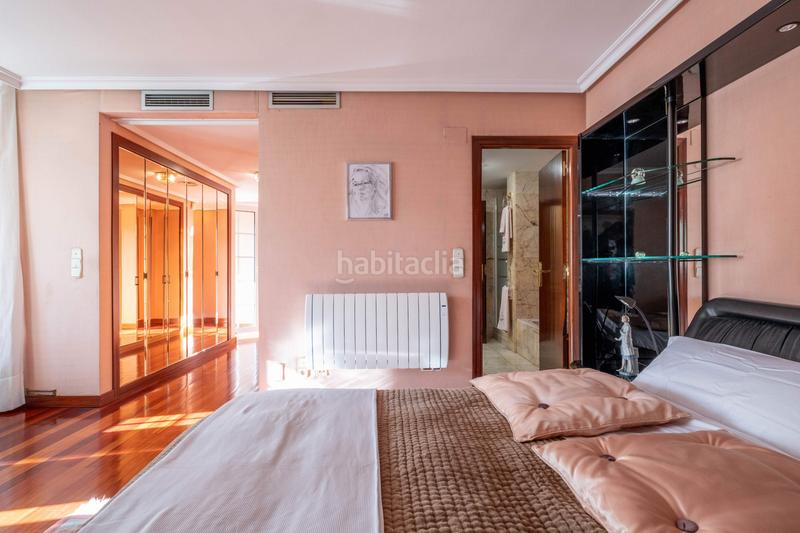 Foto c7dbeb7d-88b6-409a-bdf1-e5bd66d59aef. Xalet amb calefacció aparcament piscina a Venta del Olivar Zaragoza