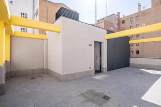 Attique à Calle padre landa 22. Ático exclusivo de obra nueva  en la almozara