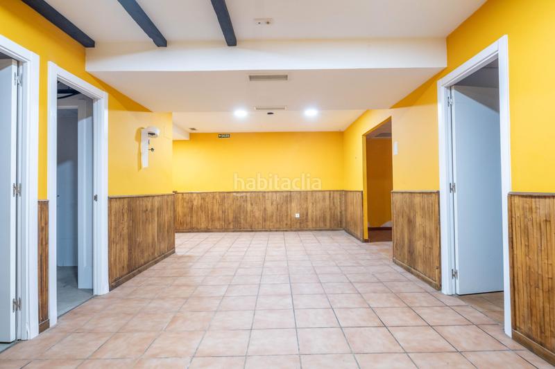 Foto 3a9fd91f-23ae-40bf-947f-f1f976f68451. Alquiler local comercial en paseo de la mina 7 local en alquiler en paseo la mina en Zaragoza