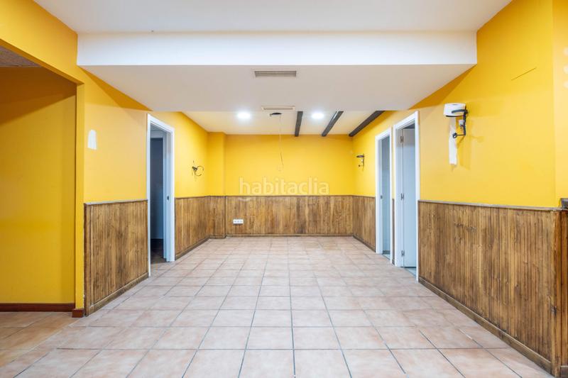 Foto 98d9d780-0fe4-441d-85fd-1f15380dedd0. Alquiler local comercial en paseo de la mina 7 local en alquiler en paseo la mina en Zaragoza